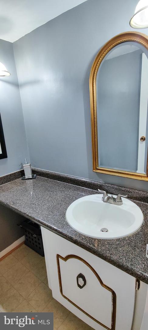 250 S REYNOLDS ST #502, ALEXANDRIA, Virginia 22304, 1 Bedroom Bedrooms, ,1 BathroomBathrooms,Residential,For sale,250 S REYNOLDS ST #502,VAAX2054052 MLS # VAAX2054052 250 S REYNOLDS ST #502, ALEXANDRIA, Virginia 22304, 1 Bedroom Bedrooms, ,1 BathroomBathrooms,Residential,For sale,250 S REYNOLDS ST #502,VAAX2054052 MLS # VAAX2054052