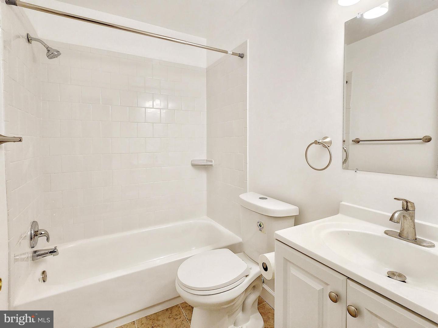 551 FLORIDA AVE #202, HERNDON, Virginia 20170, 2 Bedrooms Bedrooms, ,2 BathroomsBathrooms,Residential,For sale,551 FLORIDA AVE #202,VAFX2290798 MLS # VAFX2290798 551 FLORIDA AVE #202, HERNDON, Virginia 20170, 2 Bedrooms Bedrooms, ,2 BathroomsBathrooms,Residential,For sale,551 FLORIDA AVE #202,VAFX2290798 MLS # VAFX2290798