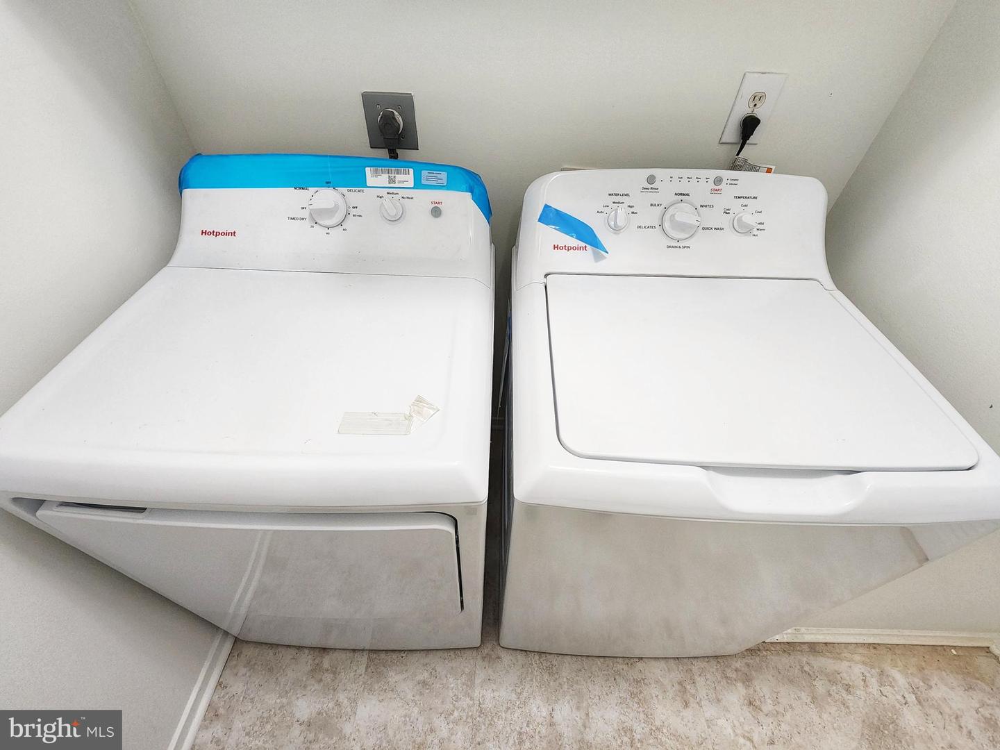 551 FLORIDA AVE #202, HERNDON, Virginia 20170, 2 Bedrooms Bedrooms, ,2 BathroomsBathrooms,Residential,For sale,551 FLORIDA AVE #202,VAFX2290798 MLS # VAFX2290798 551 FLORIDA AVE #202, HERNDON, Virginia 20170, 2 Bedrooms Bedrooms, ,2 BathroomsBathrooms,Residential,For sale,551 FLORIDA AVE #202,VAFX2290798 MLS # VAFX2290798