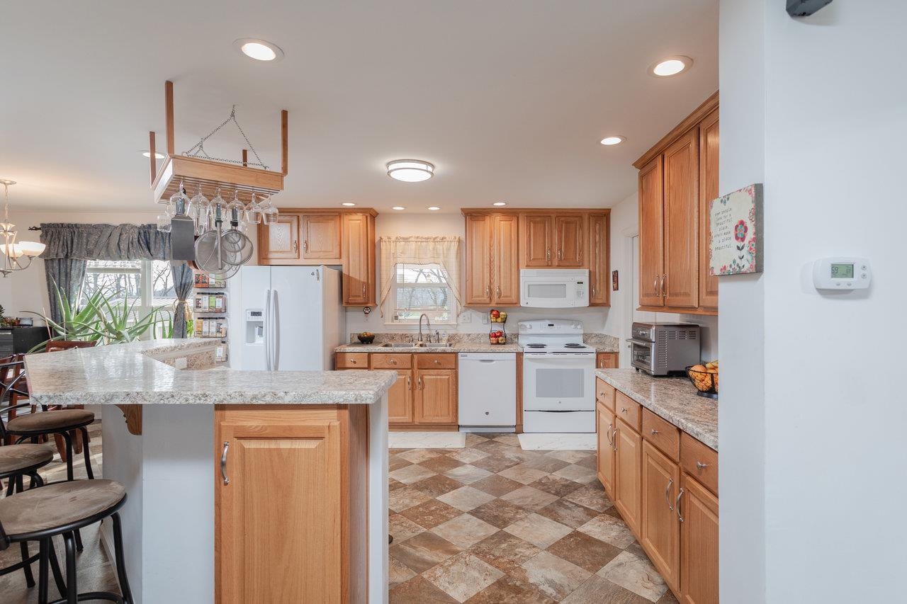 7583 FORD VIEW RD, WEYERS CAVE, Virginia 24486, 3 Bedrooms Bedrooms, ,2 BathroomsBathrooms,Residential,7583 FORD VIEW RD,673247 MLS # 673247