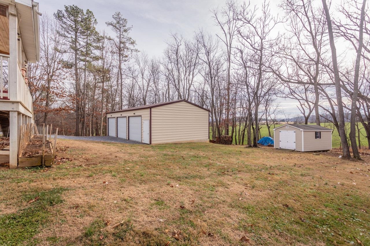 7583 FORD VIEW RD, WEYERS CAVE, Virginia 24486, 3 Bedrooms Bedrooms, ,2 BathroomsBathrooms,Residential,7583 FORD VIEW RD,673247 MLS # 673247