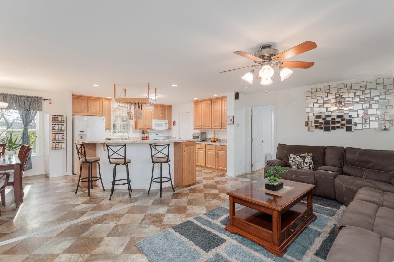 7583 FORD VIEW RD, WEYERS CAVE, Virginia 24486, 3 Bedrooms Bedrooms, ,2 BathroomsBathrooms,Residential,7583 FORD VIEW RD,673247 MLS # 673247