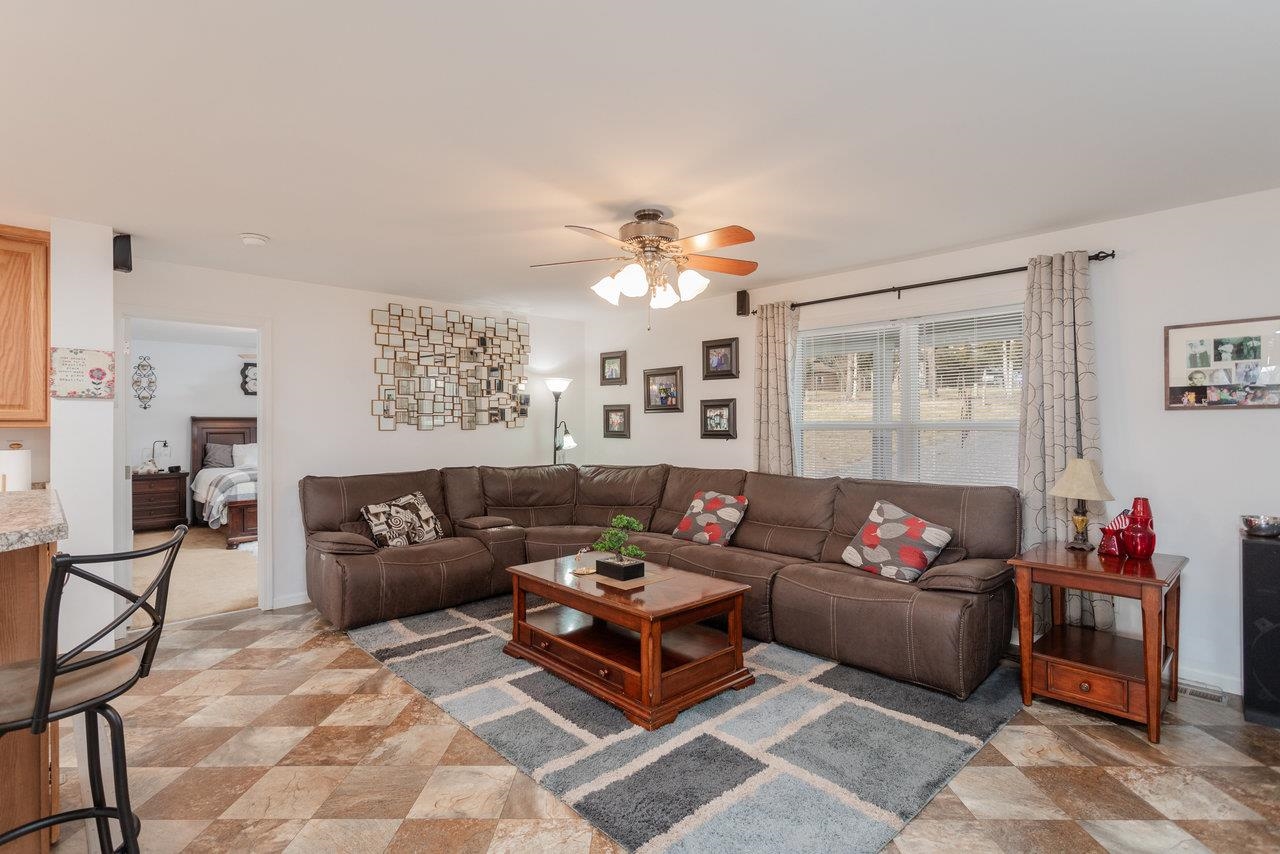 7583 FORD VIEW RD, WEYERS CAVE, Virginia 24486, 3 Bedrooms Bedrooms, ,2 BathroomsBathrooms,Residential,7583 FORD VIEW RD,673247 MLS # 673247