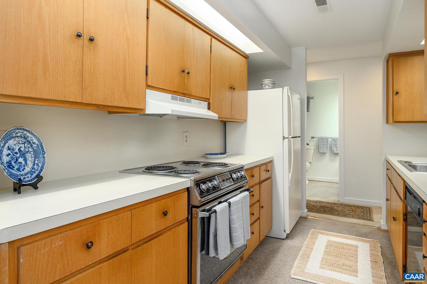 207 NW 2ND ST #D, CHARLOTTESVILLE, Virginia 22902, 2 Bedrooms Bedrooms, ,1 BathroomBathrooms,Residential,For sale,207 NW 2ND ST #D,672977 MLS # 672977