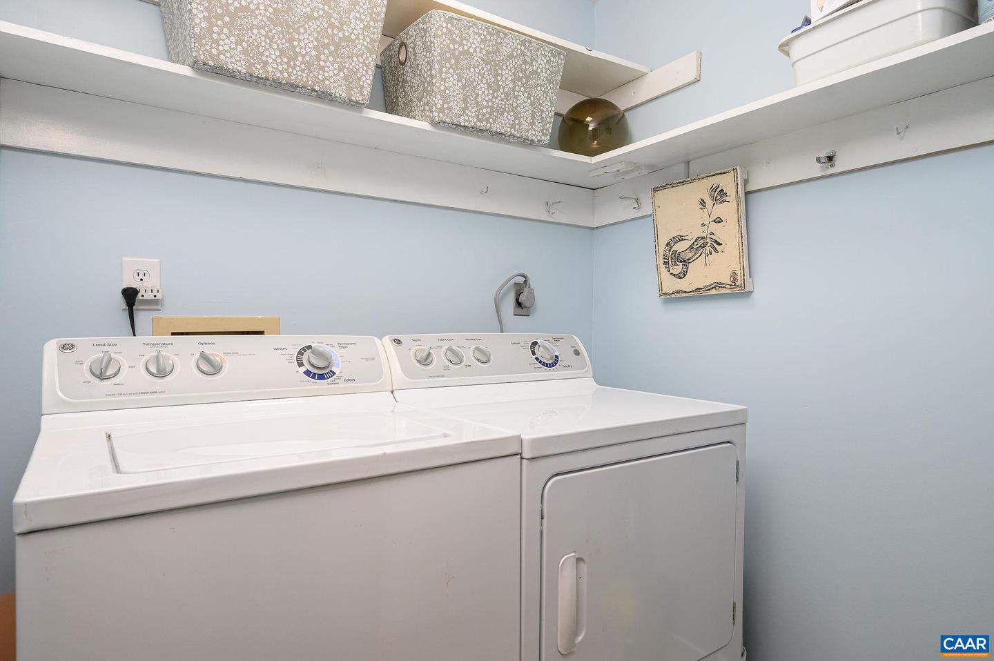 207 NW 2ND ST #D, CHARLOTTESVILLE, Virginia 22902, 2 Bedrooms Bedrooms, ,1 BathroomBathrooms,Residential,For sale,207 NW 2ND ST #D,672977 MLS # 672977