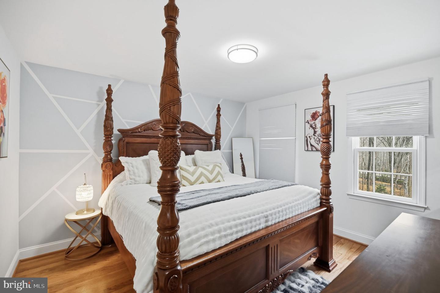 11728 STUART MILL RD, OAKTON, Virginia 22124, 5 Bedrooms Bedrooms, 8 Rooms Rooms,2 BathroomsBathrooms,Residential,For sale,11728 STUART MILL RD,VAFX2288990 MLS # VAFX2288990