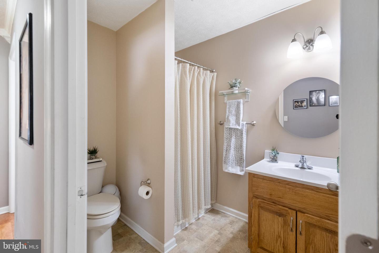 450 CREEKSIDE DR, LURAY, Virginia 22835, 3 Bedrooms Bedrooms, 6 Rooms Rooms,2 BathroomsBathrooms,Residential,For sale,450 CREEKSIDE DR,VAPA2006030 MLS # VAPA2006030