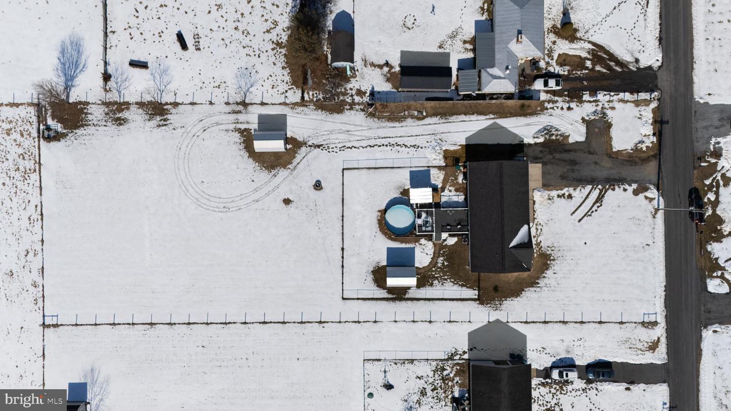 450 CREEKSIDE DR, LURAY, Virginia 22835, 3 Bedrooms Bedrooms, 6 Rooms Rooms,2 BathroomsBathrooms,Residential,For sale,450 CREEKSIDE DR,VAPA2006030 MLS # VAPA2006030