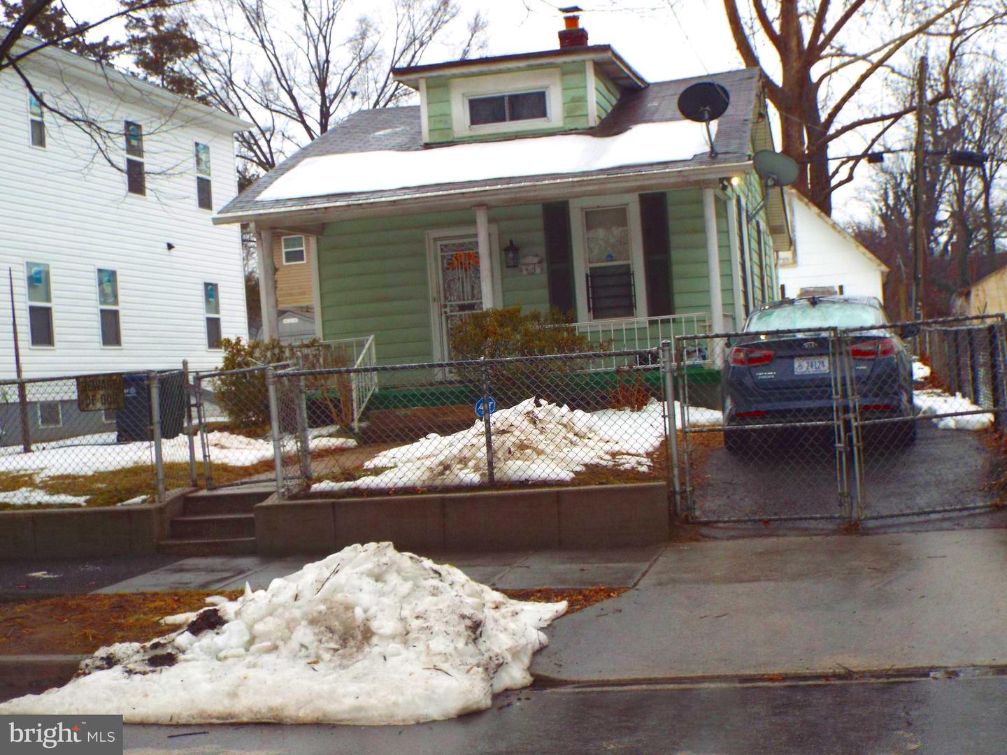 3123 G ST SE, WASHINGTON, District Of Columbia 20019, 2 Bedrooms Bedrooms, ,1 BathroomBathrooms,Residential,For sale,3123 G ST SE,DCDC2245898 MLS # DCDC2245898