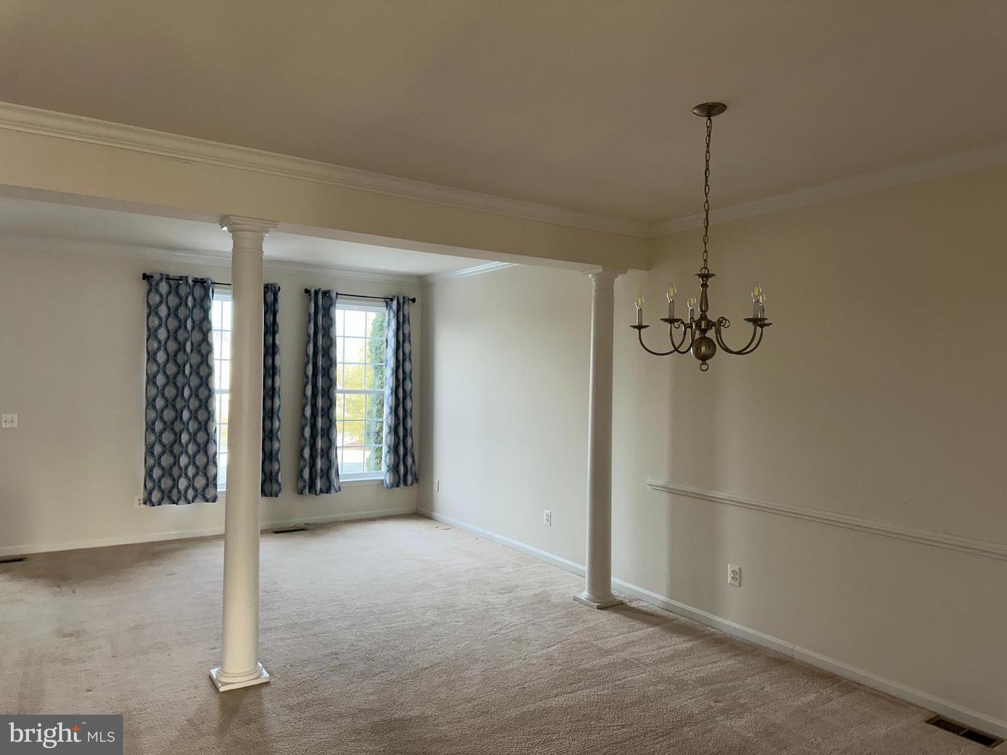 11 DRIVER SQ, FRONT ROYAL, Virginia 22630, 4 Bedrooms Bedrooms, ,3 BathroomsBathrooms,Residential,For sale,11 DRIVER SQ,VAWR2013330 MLS # VAWR2013330