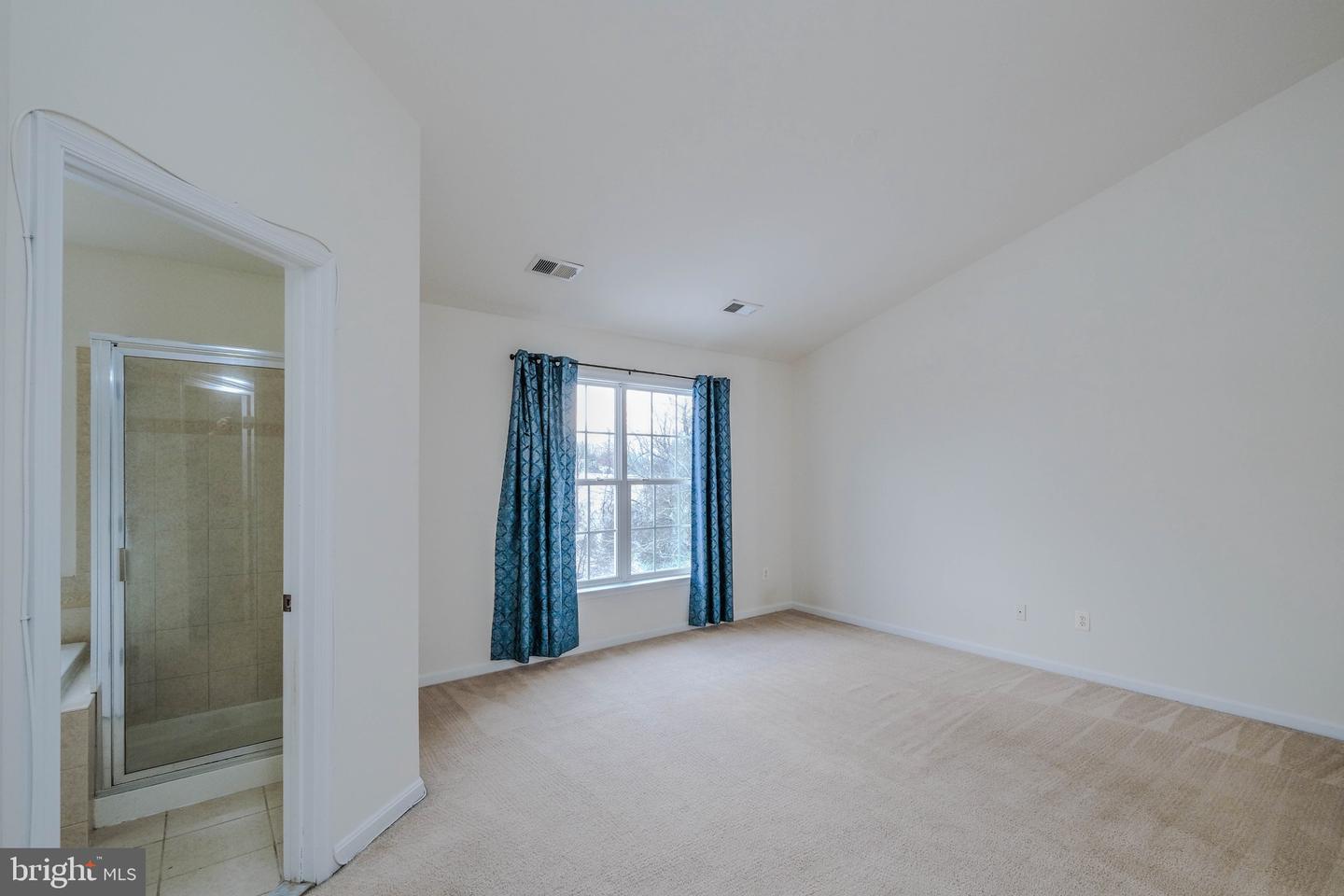 11 DRIVER SQ, FRONT ROYAL, Virginia 22630, 4 Bedrooms Bedrooms, ,3 BathroomsBathrooms,Residential,For sale,11 DRIVER SQ,VAWR2013330 MLS # VAWR2013330