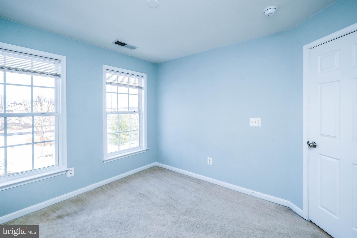 11 DRIVER SQ, FRONT ROYAL, Virginia 22630, 4 Bedrooms Bedrooms, ,3 BathroomsBathrooms,Residential,For sale,11 DRIVER SQ,VAWR2013330 MLS # VAWR2013330