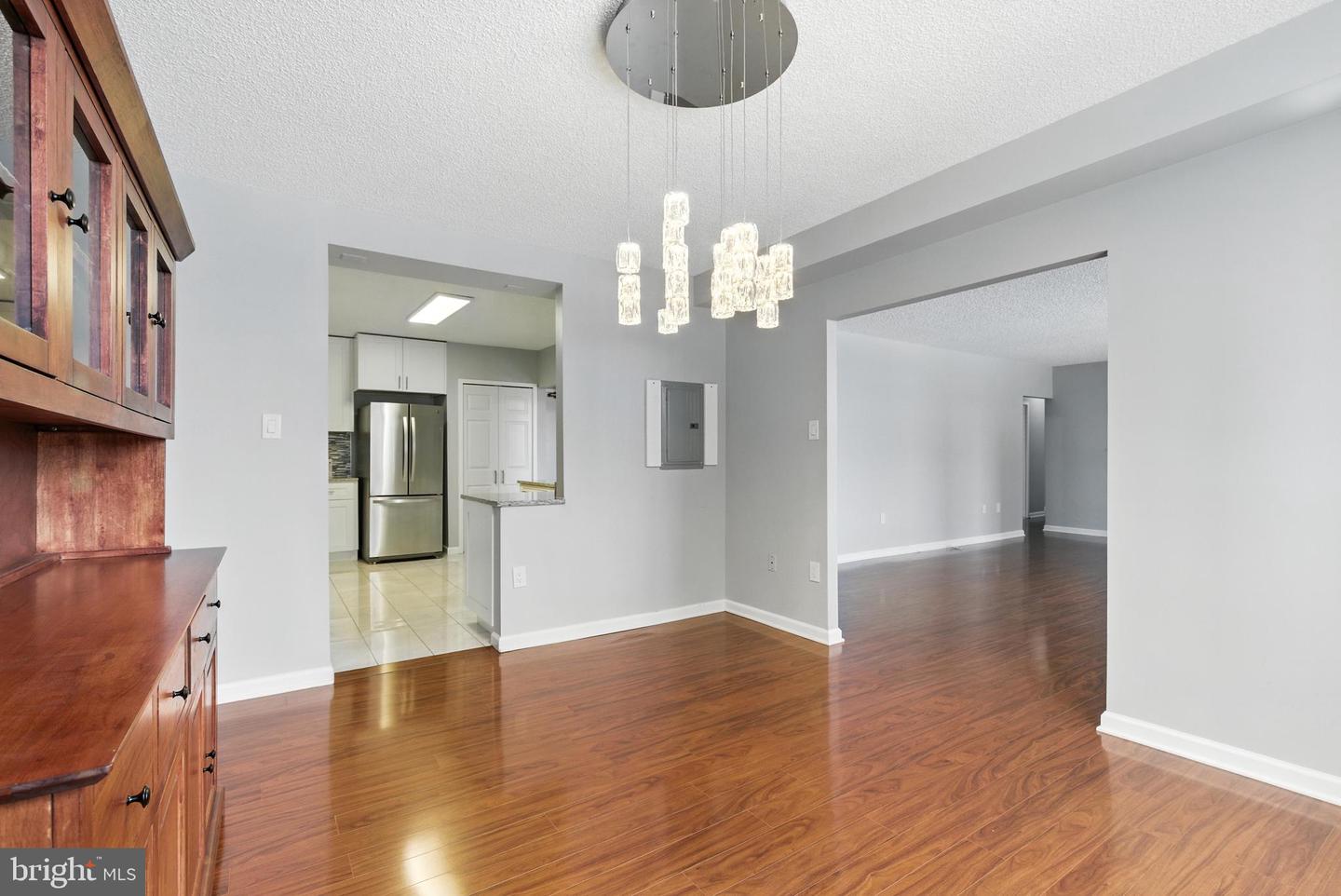 3701 S GEORGE MASON DR #315N, FALLS CHURCH, Virginia 22041, 3 Bedrooms Bedrooms, ,2 BathroomsBathrooms,Residential,For sale,3701 S GEORGE MASON DR #315N,VAFX2290266 MLS # VAFX2290266 3701 S GEORGE MASON DR #315N, FALLS CHURCH, Virginia 22041, 3 Bedrooms Bedrooms, ,2 BathroomsBathrooms,Residential,For sale,3701 S GEORGE MASON DR #315N,VAFX2290266 MLS # VAFX2290266