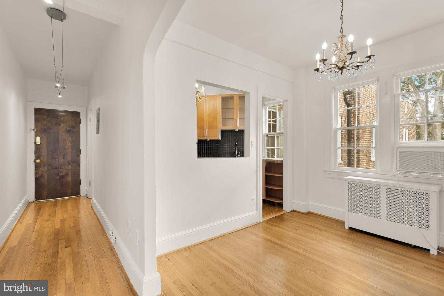222 FARRAGUT ST NW #204, WASHINGTON, District Of Columbia 20011, 1 Bedroom Bedrooms, ,1 BathroomBathrooms,Residential,For sale,222 FARRAGUT ST NW #204,DCDC2245842 MLS # DCDC2245842