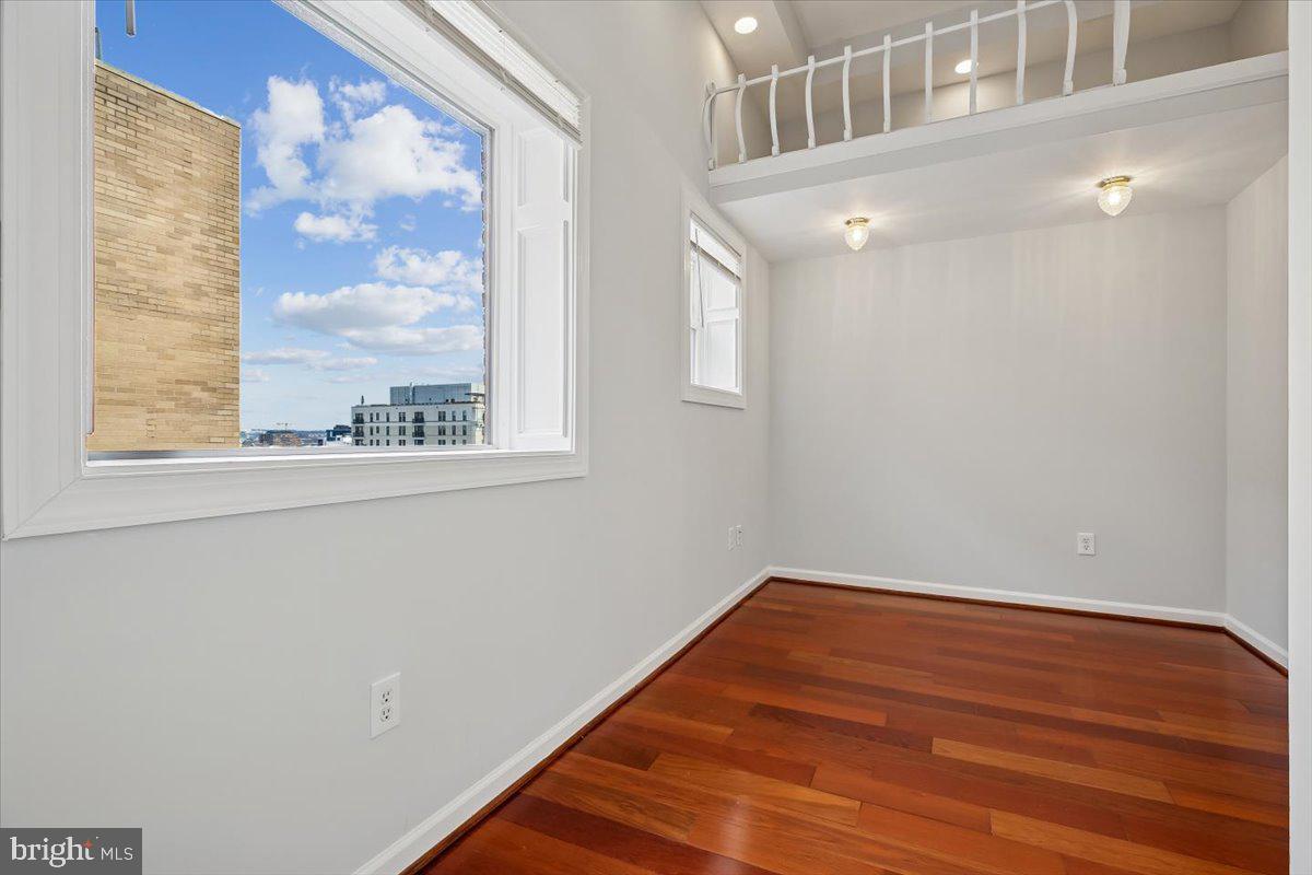 1125 12TH ST NW #83, WASHINGTON, District Of Columbia 20005, 1 Bedroom Bedrooms, ,1 BathroomBathrooms,Residential,For sale,1125 12TH ST NW #83,DCDC2245872 MLS # DCDC2245872