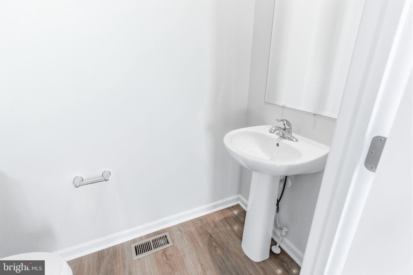 218 MONTEITH DR, WINCHESTER, Virginia 22601, 3 Bedrooms Bedrooms, ,3 BathroomsBathrooms,Residential,For sale,218 MONTEITH DR,VAWI2009978 MLS # VAWI2009978