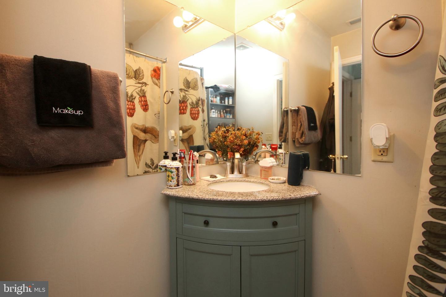 1366 HUNTERS RD #K, HARRISONBURG, Virginia 22801, 2 Bedrooms Bedrooms, ,2 BathroomsBathrooms,Residential,For sale,1366 HUNTERS RD #K,VAHC2000552 MLS # VAHC2000552