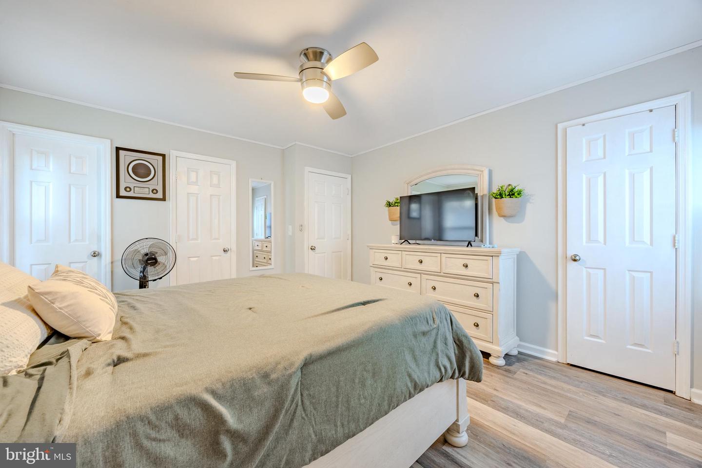 2137 AQUIA DR, STAFFORD, Virginia 22554, 3 Bedrooms Bedrooms, 5 Rooms Rooms,2 BathroomsBathrooms,Residential,For sale,2137 AQUIA DR,VAST2043162 MLS # VAST2043162