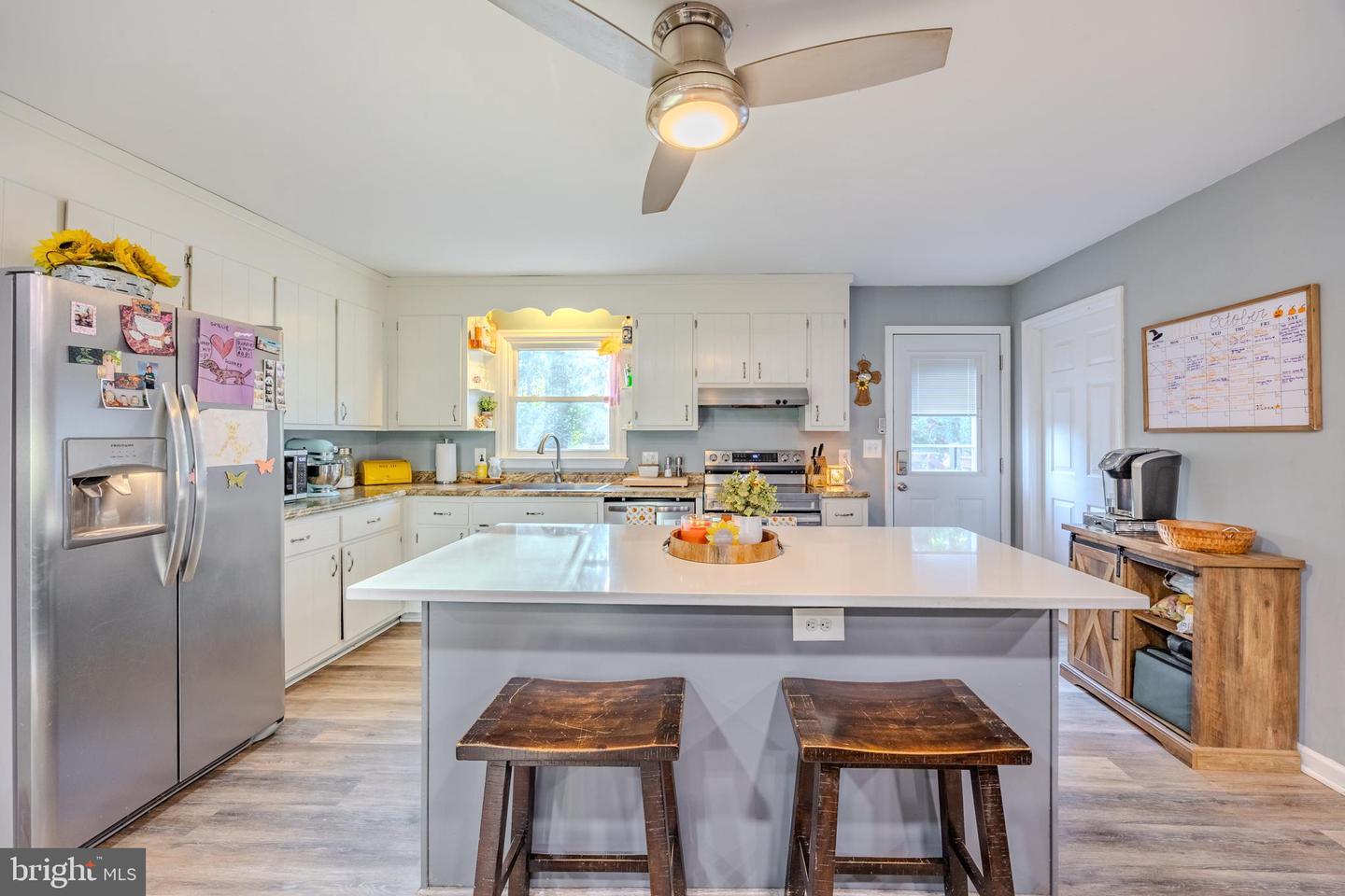 2137 AQUIA DR, STAFFORD, Virginia 22554, 3 Bedrooms Bedrooms, 5 Rooms Rooms,2 BathroomsBathrooms,Residential,For sale,2137 AQUIA DR,VAST2043162 MLS # VAST2043162