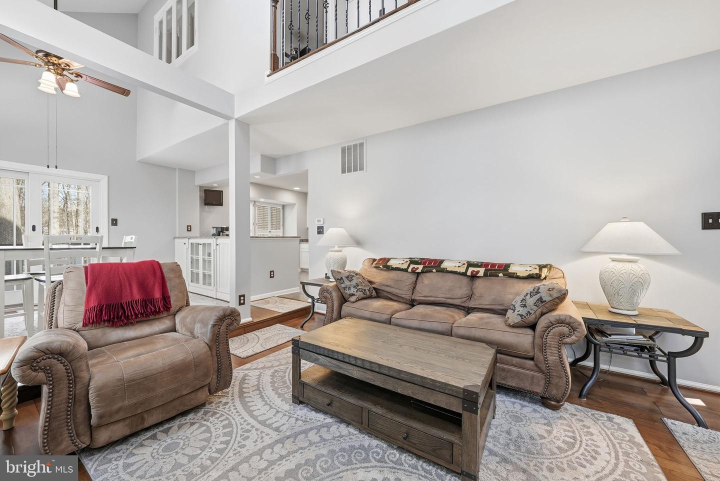 3094 FENNEGAN CT, WOODBRIDGE, Virginia 22192, 4 Bedrooms Bedrooms, ,2 BathroomsBathrooms,Residential,For sale,3094 FENNEGAN CT,VAPW2110626 MLS # VAPW2110626