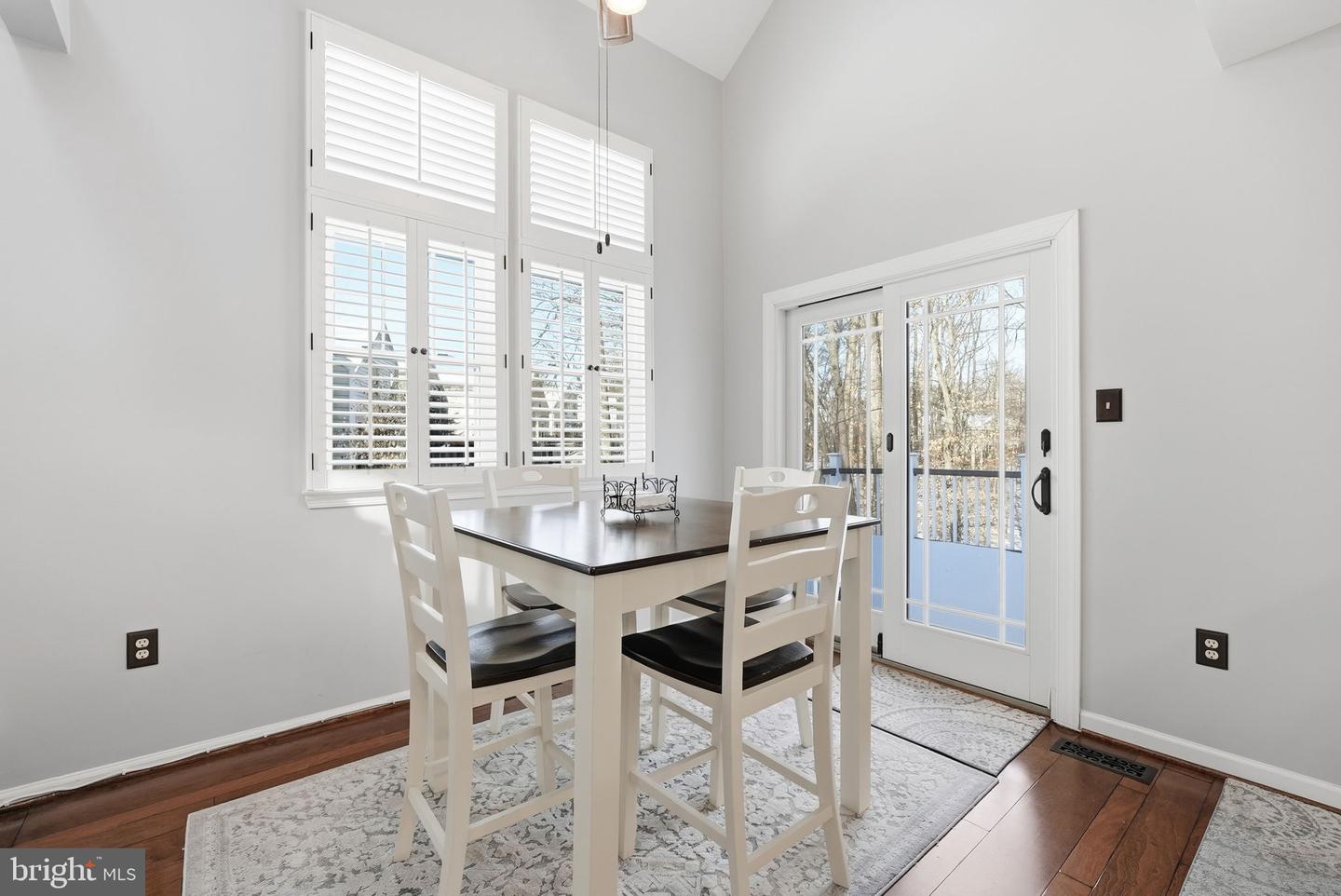 3094 FENNEGAN CT, WOODBRIDGE, Virginia 22192, 4 Bedrooms Bedrooms, ,2 BathroomsBathrooms,Residential,For sale,3094 FENNEGAN CT,VAPW2110626 MLS # VAPW2110626