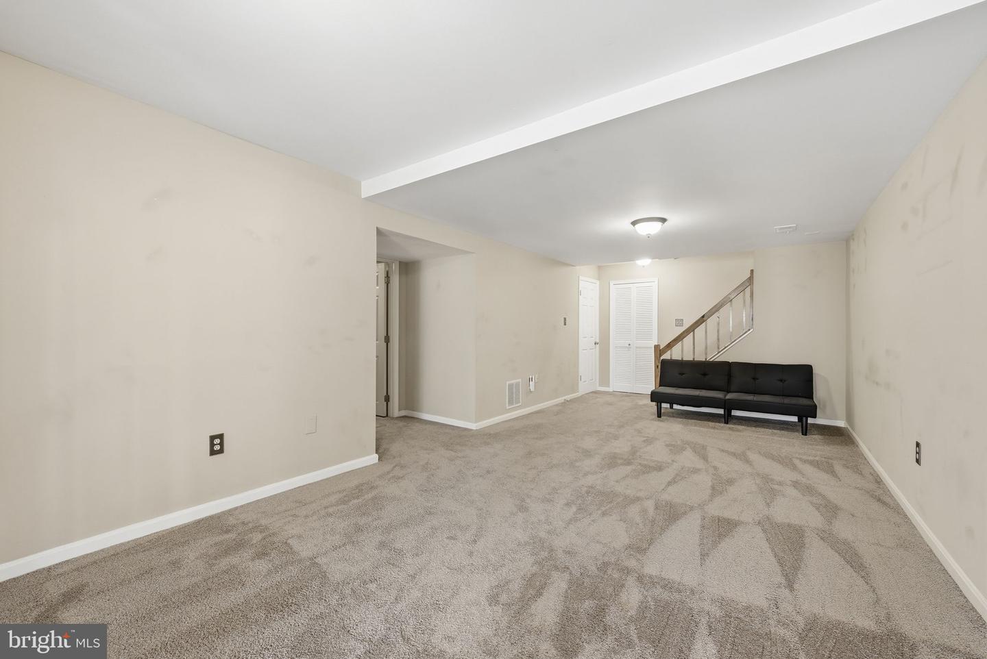 3094 FENNEGAN CT, WOODBRIDGE, Virginia 22192, 4 Bedrooms Bedrooms, ,2 BathroomsBathrooms,Residential,For sale,3094 FENNEGAN CT,VAPW2110626 MLS # VAPW2110626