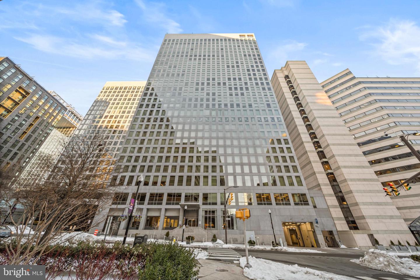 1111 19TH ST N #1903, ARLINGTON, Virginia 22209, 2 Bedrooms Bedrooms, ,2 BathroomsBathrooms,Residential,For sale,1111 19TH ST N #1903,VAAR2068368 MLS # VAAR2068368