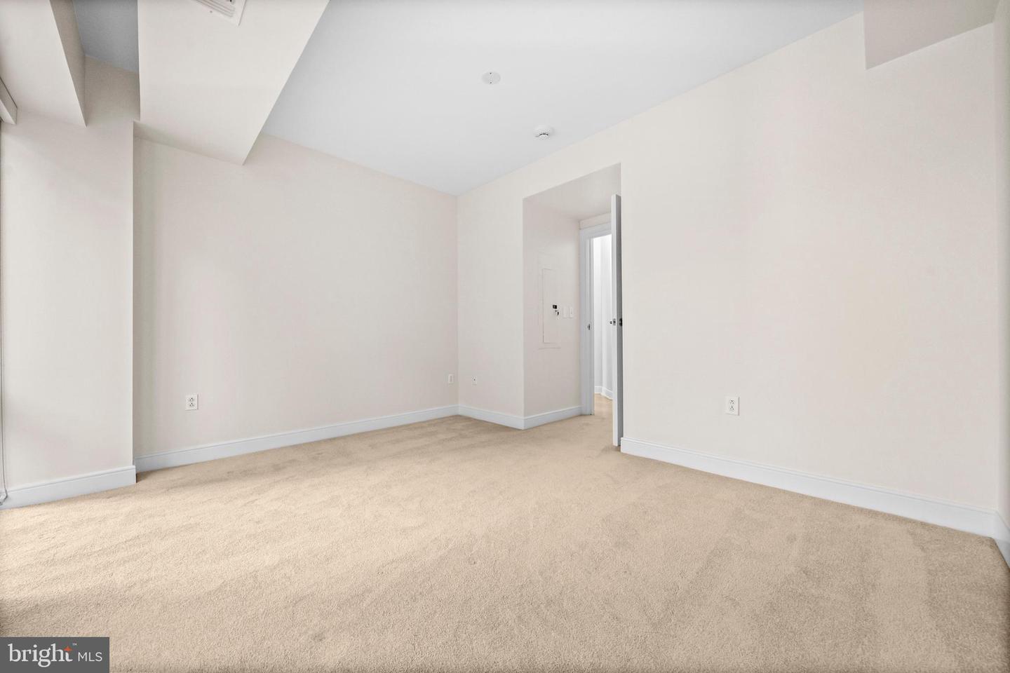 1111 19TH ST N #1903, ARLINGTON, Virginia 22209, 2 Bedrooms Bedrooms, ,2 BathroomsBathrooms,Residential,For sale,1111 19TH ST N #1903,VAAR2068368 MLS # VAAR2068368