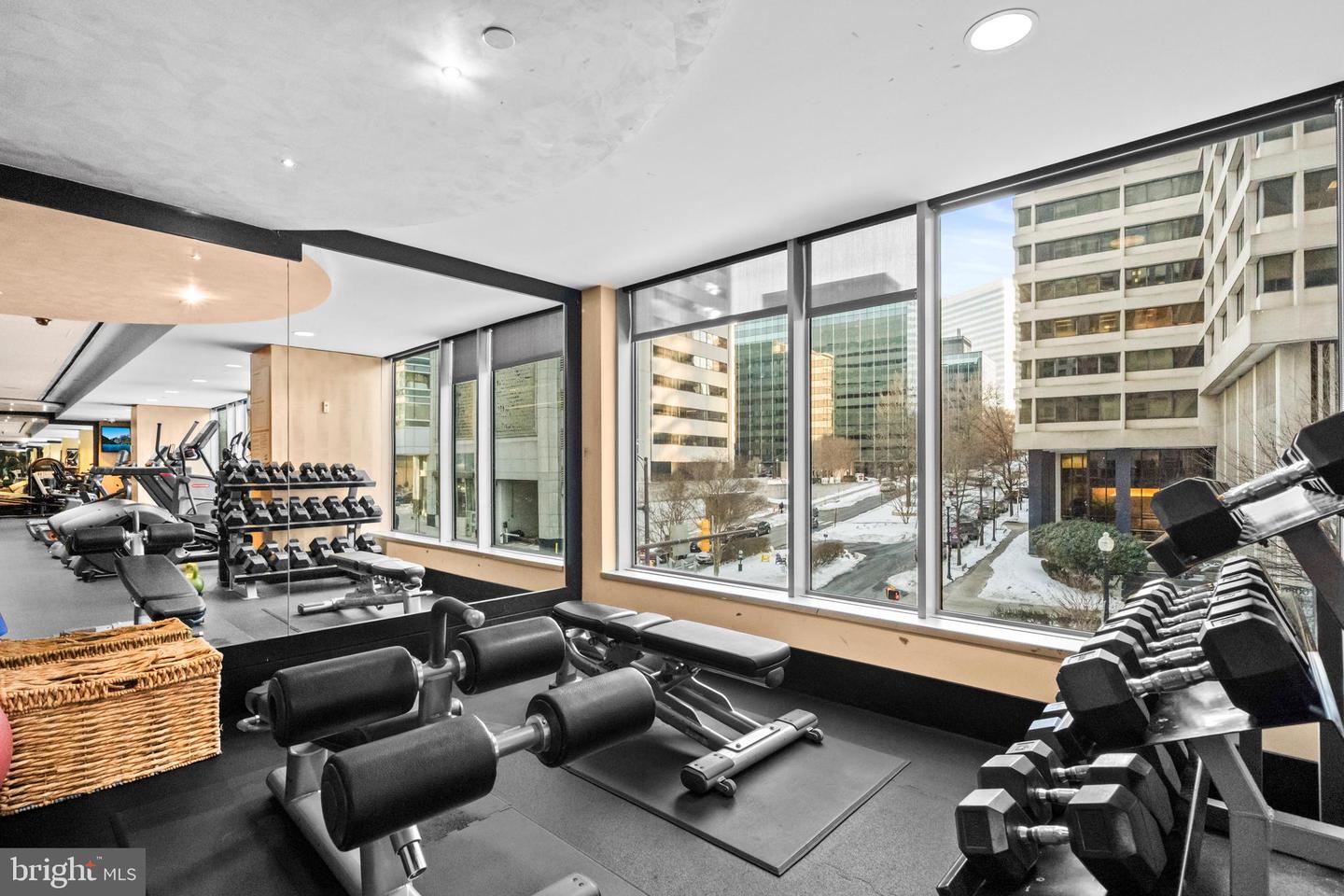 1111 19TH ST N #1903, ARLINGTON, Virginia 22209, 2 Bedrooms Bedrooms, ,2 BathroomsBathrooms,Residential,For sale,1111 19TH ST N #1903,VAAR2068368 MLS # VAAR2068368