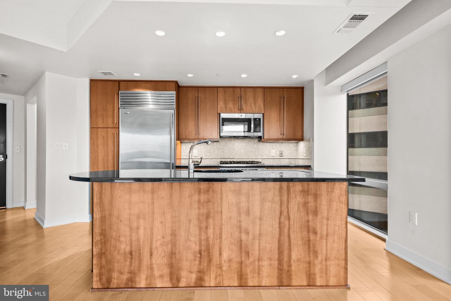 1111 19TH ST N #1903, ARLINGTON, Virginia 22209, 2 Bedrooms Bedrooms, ,2 BathroomsBathrooms,Residential,For sale,1111 19TH ST N #1903,VAAR2068368 MLS # VAAR2068368