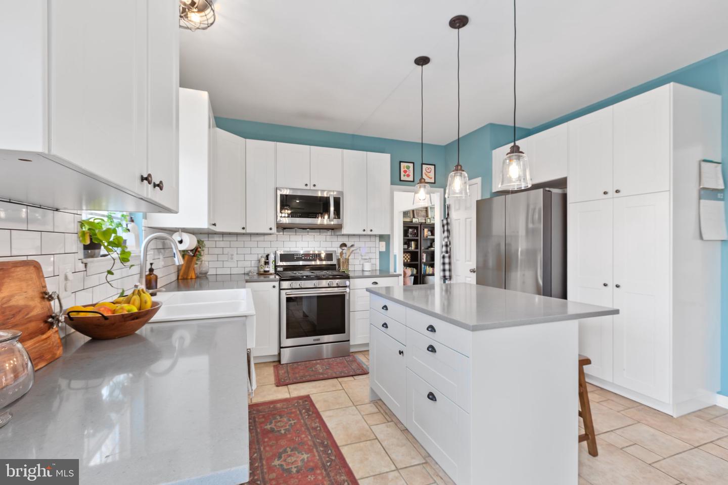 6 SUNSTONE DR, FREDERICKSBURG, Virginia 22406, 4 Bedrooms Bedrooms, ,3 BathroomsBathrooms,Residential,For sale,6 SUNSTONE DR,VAST2045830 MLS # VAST2045830