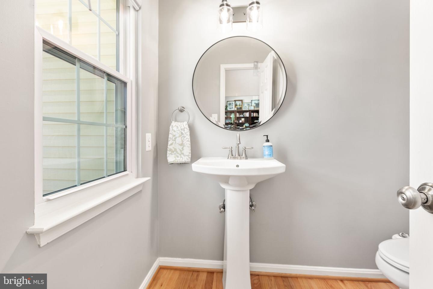 6 SUNSTONE DR, FREDERICKSBURG, Virginia 22406, 4 Bedrooms Bedrooms, ,3 BathroomsBathrooms,Residential,For sale,6 SUNSTONE DR,VAST2045830 MLS # VAST2045830