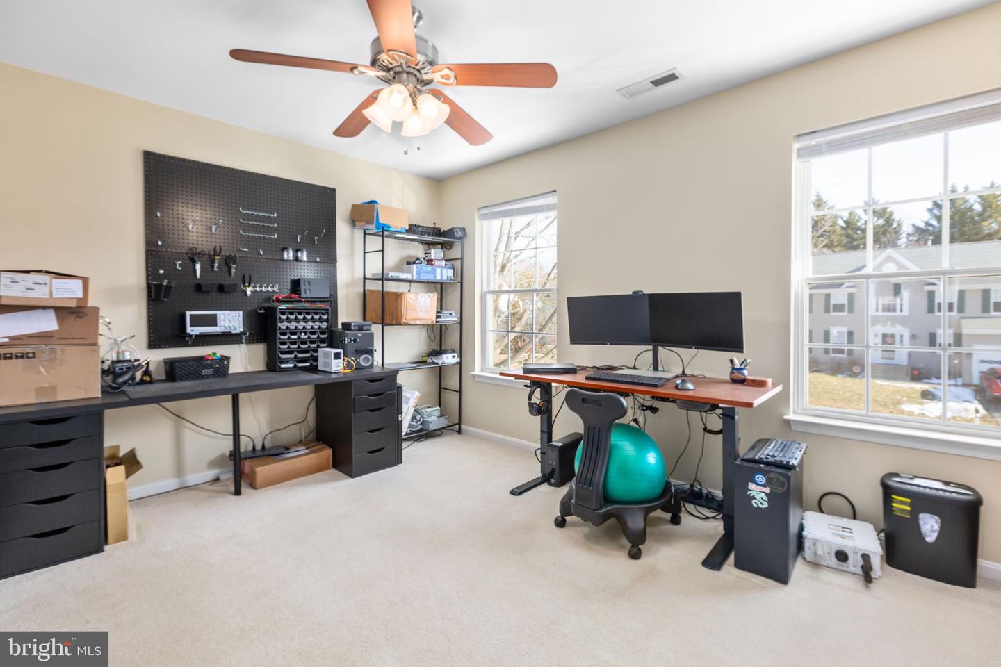 6 SUNSTONE DR, FREDERICKSBURG, Virginia 22406, 4 Bedrooms Bedrooms, ,3 BathroomsBathrooms,Residential,For sale,6 SUNSTONE DR,VAST2045830 MLS # VAST2045830