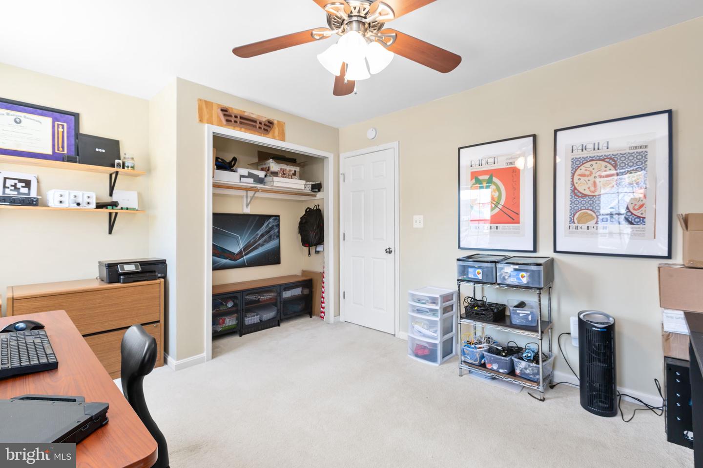 6 SUNSTONE DR, FREDERICKSBURG, Virginia 22406, 4 Bedrooms Bedrooms, ,3 BathroomsBathrooms,Residential,For sale,6 SUNSTONE DR,VAST2045830 MLS # VAST2045830