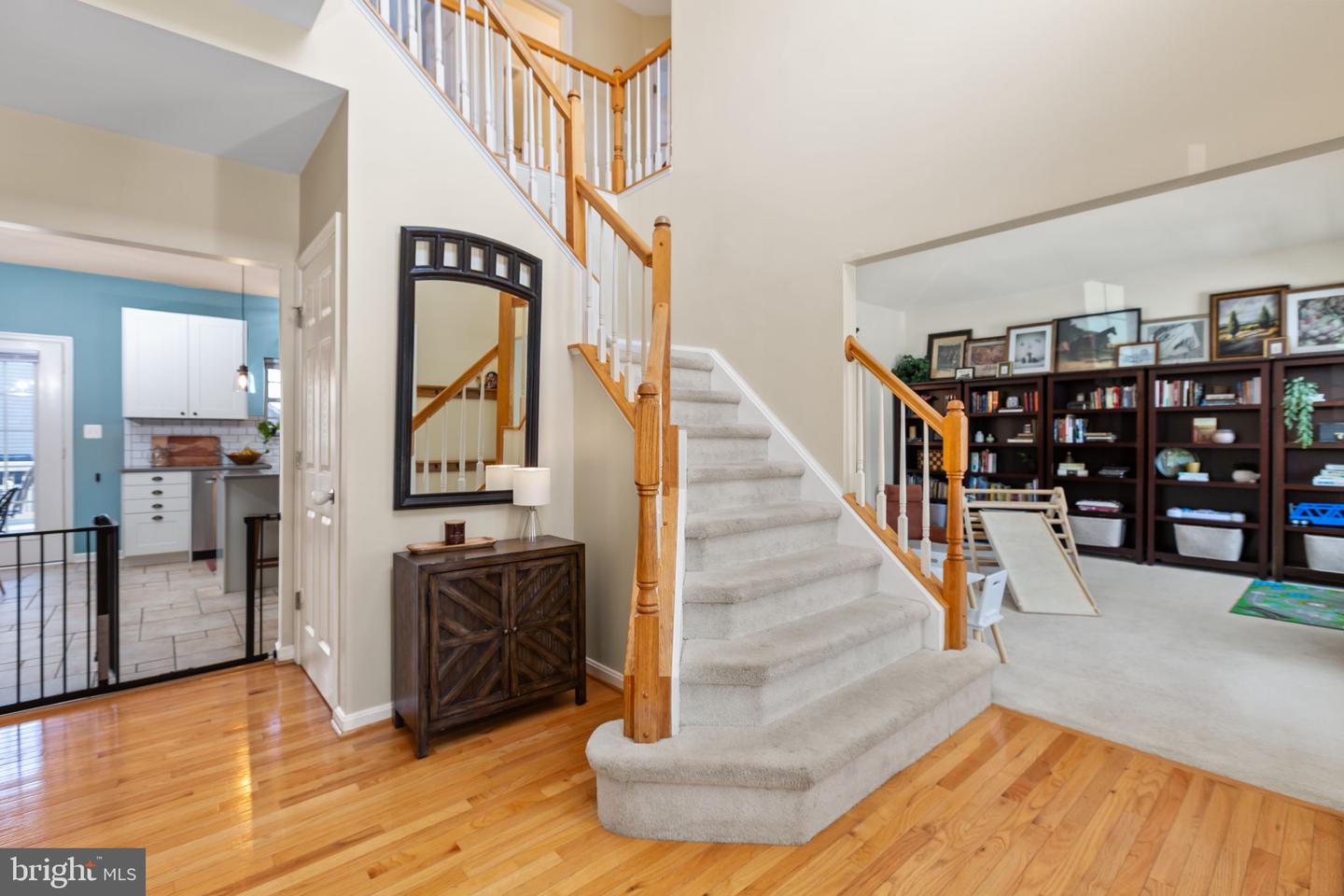 6 SUNSTONE DR, FREDERICKSBURG, Virginia 22406, 4 Bedrooms Bedrooms, ,3 BathroomsBathrooms,Residential,For sale,6 SUNSTONE DR,VAST2045830 MLS # VAST2045830