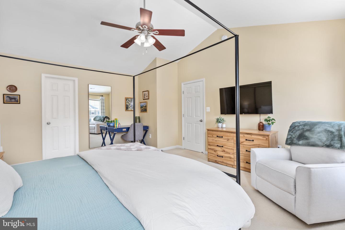 6 SUNSTONE DR, FREDERICKSBURG, Virginia 22406, 4 Bedrooms Bedrooms, ,3 BathroomsBathrooms,Residential,For sale,6 SUNSTONE DR,VAST2045830 MLS # VAST2045830