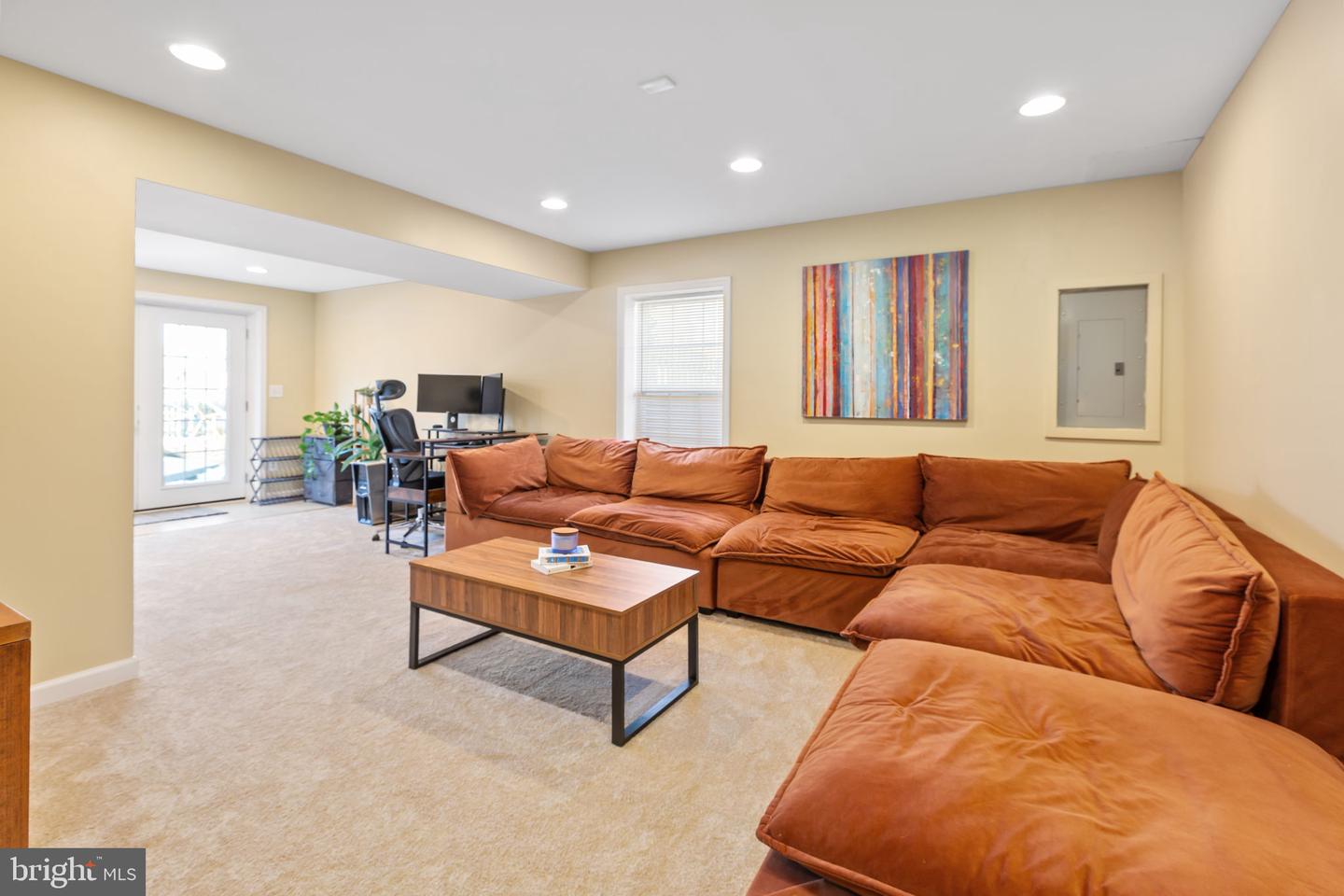 6 SUNSTONE DR, FREDERICKSBURG, Virginia 22406, 4 Bedrooms Bedrooms, ,3 BathroomsBathrooms,Residential,For sale,6 SUNSTONE DR,VAST2045830 MLS # VAST2045830