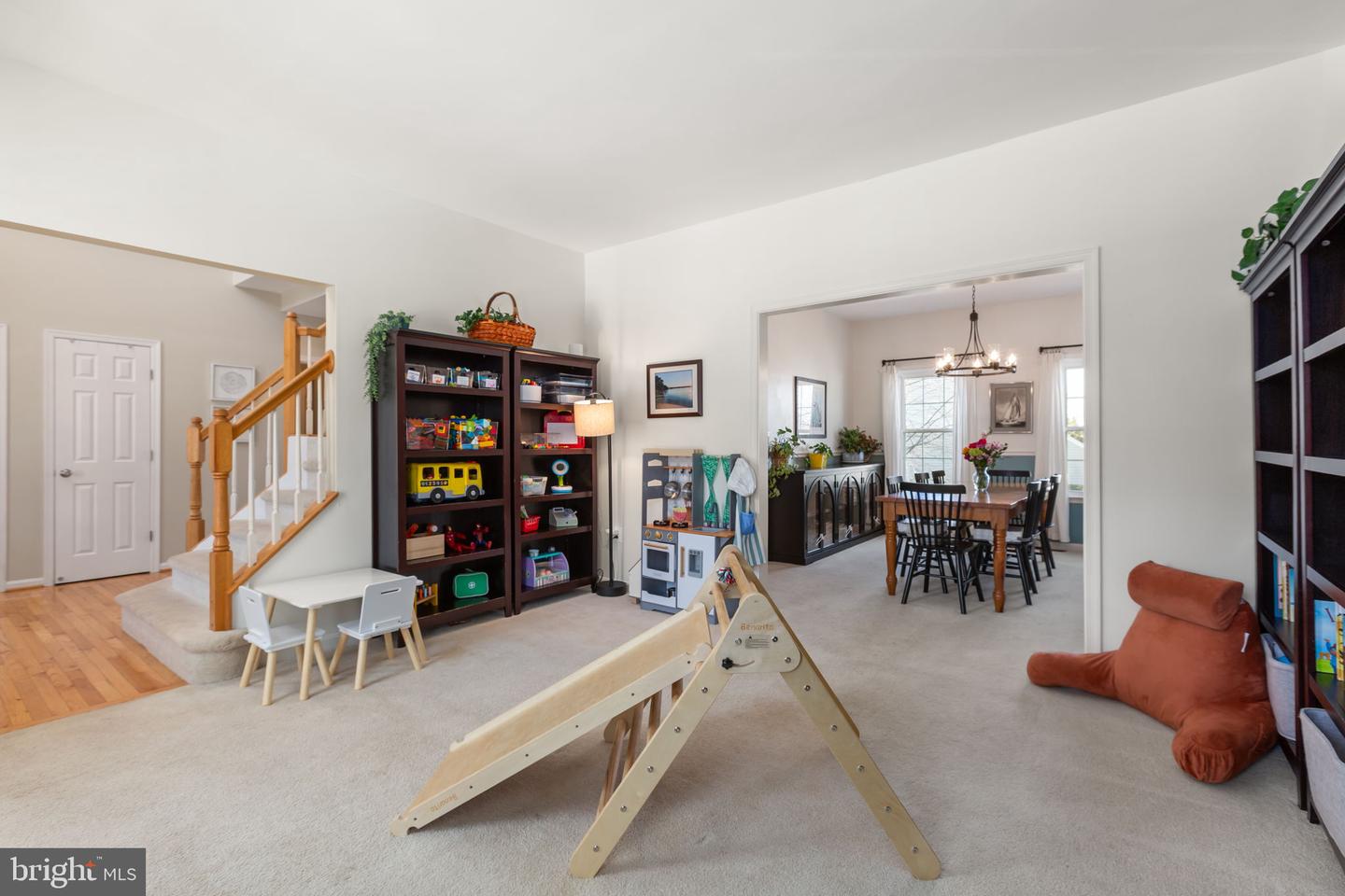 6 SUNSTONE DR, FREDERICKSBURG, Virginia 22406, 4 Bedrooms Bedrooms, ,3 BathroomsBathrooms,Residential,For sale,6 SUNSTONE DR,VAST2045830 MLS # VAST2045830