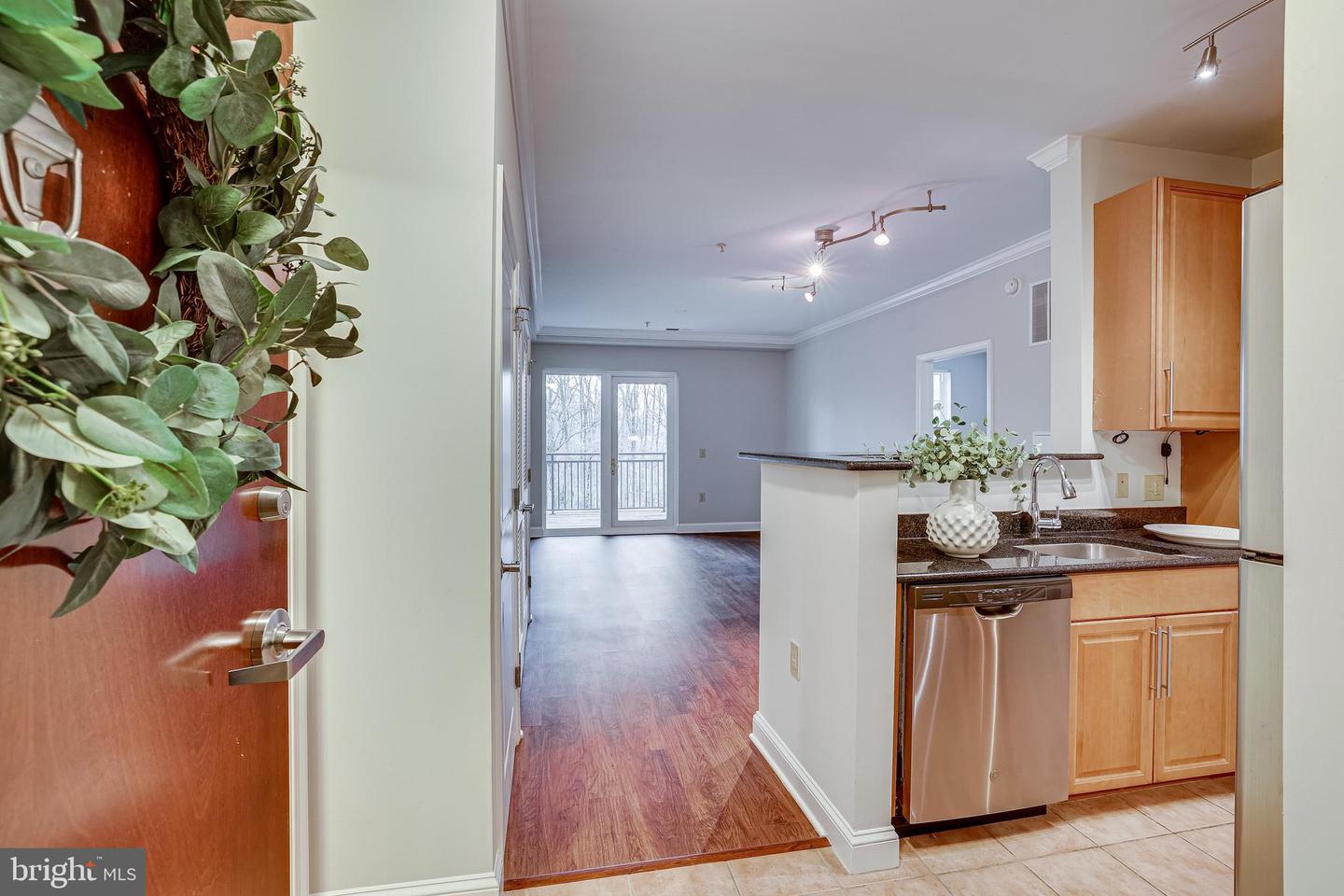 11770 SUNRISE VALLEY DR #325, RESTON, Virginia 20191, 2 Bedrooms Bedrooms, ,2 BathroomsBathrooms,Residential,For sale,11770 SUNRISE VALLEY DR #325,VAFX2289406 MLS # VAFX2289406 11770 SUNRISE VALLEY DR #325, RESTON, Virginia 20191, 2 Bedrooms Bedrooms, ,2 BathroomsBathrooms,Residential,For sale,11770 SUNRISE VALLEY DR #325,VAFX2289406 MLS # VAFX2289406