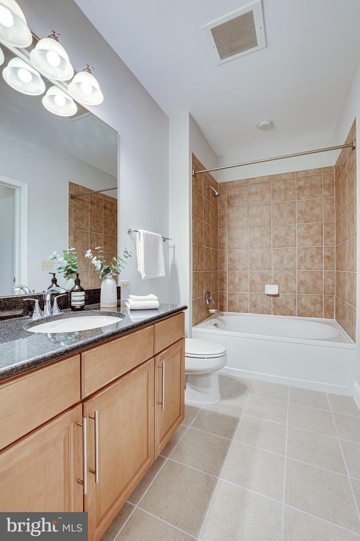 11770 SUNRISE VALLEY DR #325, RESTON, Virginia 20191, 2 Bedrooms Bedrooms, ,2 BathroomsBathrooms,Residential,For sale,11770 SUNRISE VALLEY DR #325,VAFX2289406 MLS # VAFX2289406 11770 SUNRISE VALLEY DR #325, RESTON, Virginia 20191, 2 Bedrooms Bedrooms, ,2 BathroomsBathrooms,Residential,For sale,11770 SUNRISE VALLEY DR #325,VAFX2289406 MLS # VAFX2289406