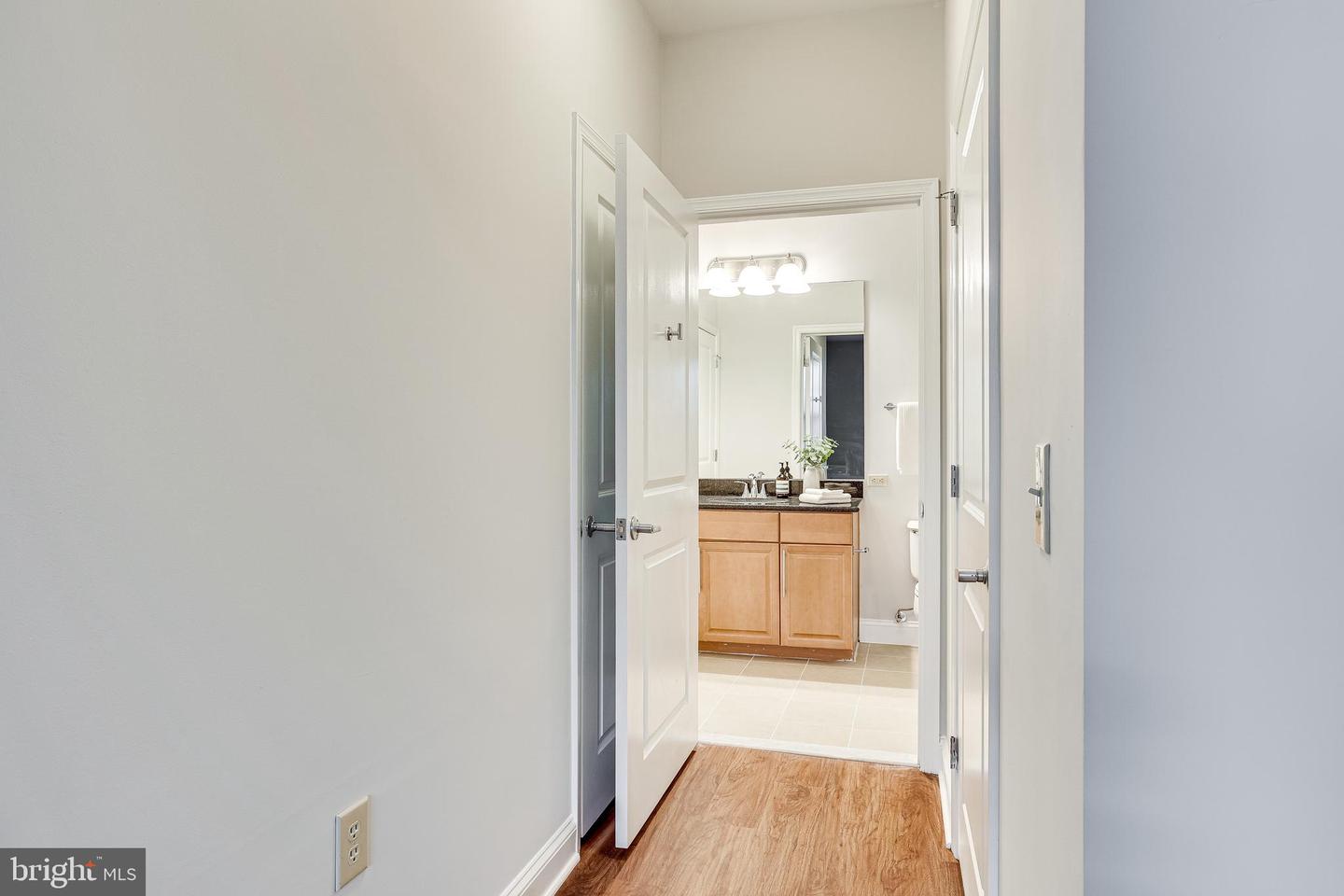 11770 SUNRISE VALLEY DR #325, RESTON, Virginia 20191, 2 Bedrooms Bedrooms, ,2 BathroomsBathrooms,Residential,For sale,11770 SUNRISE VALLEY DR #325,VAFX2289406 MLS # VAFX2289406 11770 SUNRISE VALLEY DR #325, RESTON, Virginia 20191, 2 Bedrooms Bedrooms, ,2 BathroomsBathrooms,Residential,For sale,11770 SUNRISE VALLEY DR #325,VAFX2289406 MLS # VAFX2289406