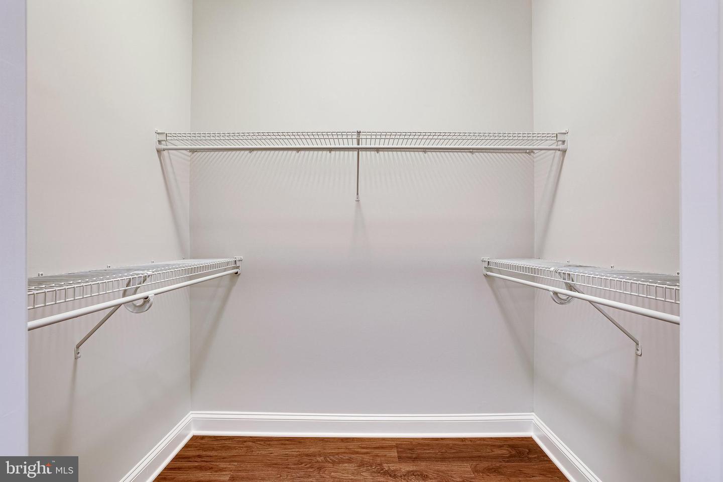 11770 SUNRISE VALLEY DR #325, RESTON, Virginia 20191, 2 Bedrooms Bedrooms, ,2 BathroomsBathrooms,Residential,For sale,11770 SUNRISE VALLEY DR #325,VAFX2289406 MLS # VAFX2289406 11770 SUNRISE VALLEY DR #325, RESTON, Virginia 20191, 2 Bedrooms Bedrooms, ,2 BathroomsBathrooms,Residential,For sale,11770 SUNRISE VALLEY DR #325,VAFX2289406 MLS # VAFX2289406