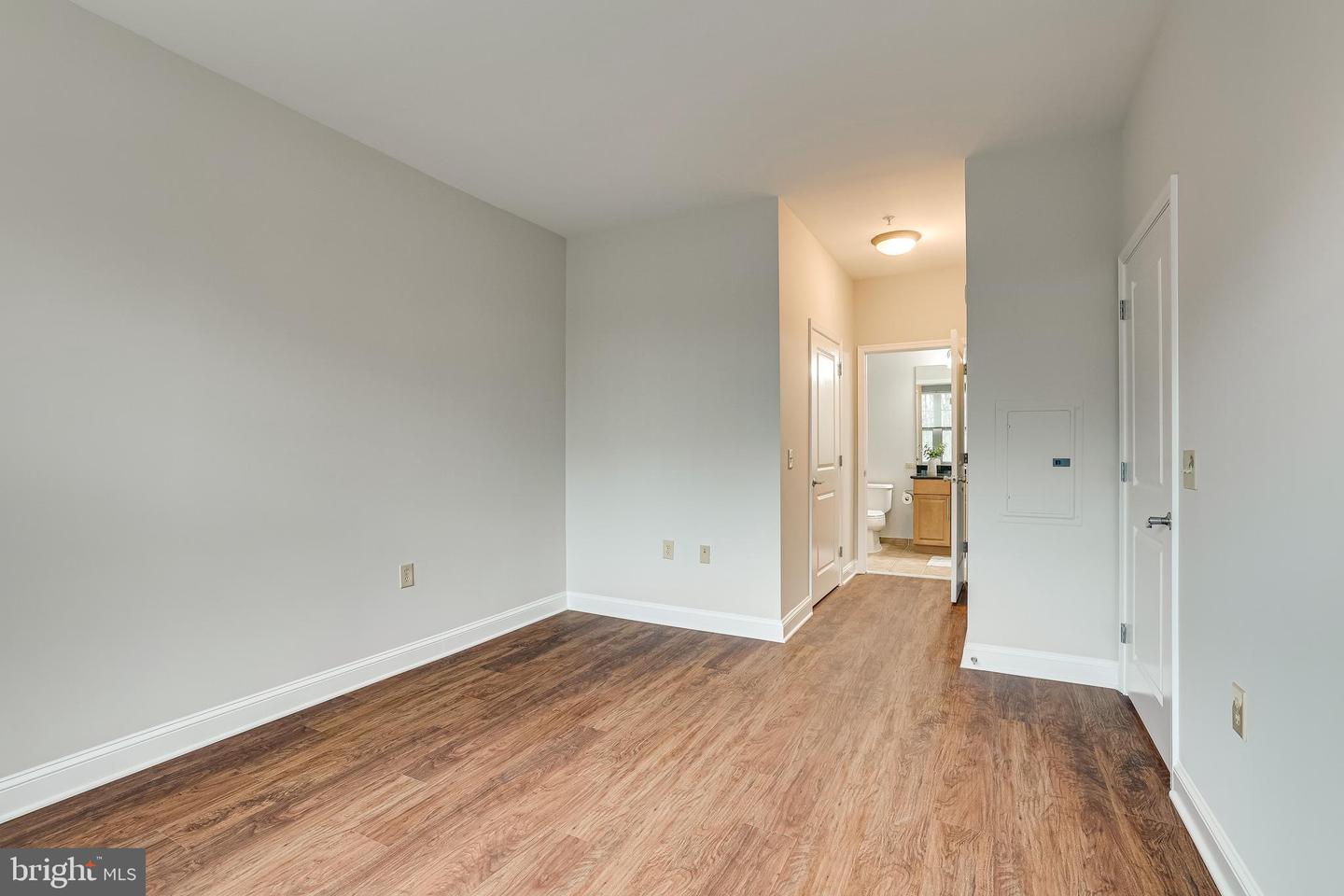 11770 SUNRISE VALLEY DR #325, RESTON, Virginia 20191, 2 Bedrooms Bedrooms, ,2 BathroomsBathrooms,Residential,For sale,11770 SUNRISE VALLEY DR #325,VAFX2289406 MLS # VAFX2289406 11770 SUNRISE VALLEY DR #325, RESTON, Virginia 20191, 2 Bedrooms Bedrooms, ,2 BathroomsBathrooms,Residential,For sale,11770 SUNRISE VALLEY DR #325,VAFX2289406 MLS # VAFX2289406