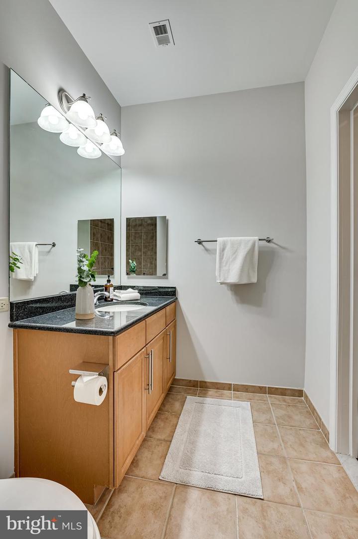 11770 SUNRISE VALLEY DR #325, RESTON, Virginia 20191, 2 Bedrooms Bedrooms, ,2 BathroomsBathrooms,Residential,For sale,11770 SUNRISE VALLEY DR #325,VAFX2289406 MLS # VAFX2289406 11770 SUNRISE VALLEY DR #325, RESTON, Virginia 20191, 2 Bedrooms Bedrooms, ,2 BathroomsBathrooms,Residential,For sale,11770 SUNRISE VALLEY DR #325,VAFX2289406 MLS # VAFX2289406