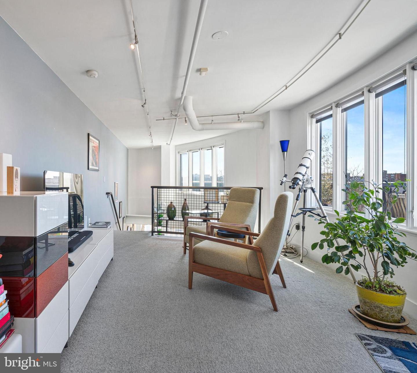 1700 KALORAMA RD NW #PH502, WASHINGTON, District Of Columbia 20009, 2 Bedrooms Bedrooms, ,2 BathroomsBathrooms,Residential,For sale,1700 KALORAMA RD NW #PH502,DCDC2245314 MLS # DCDC2245314