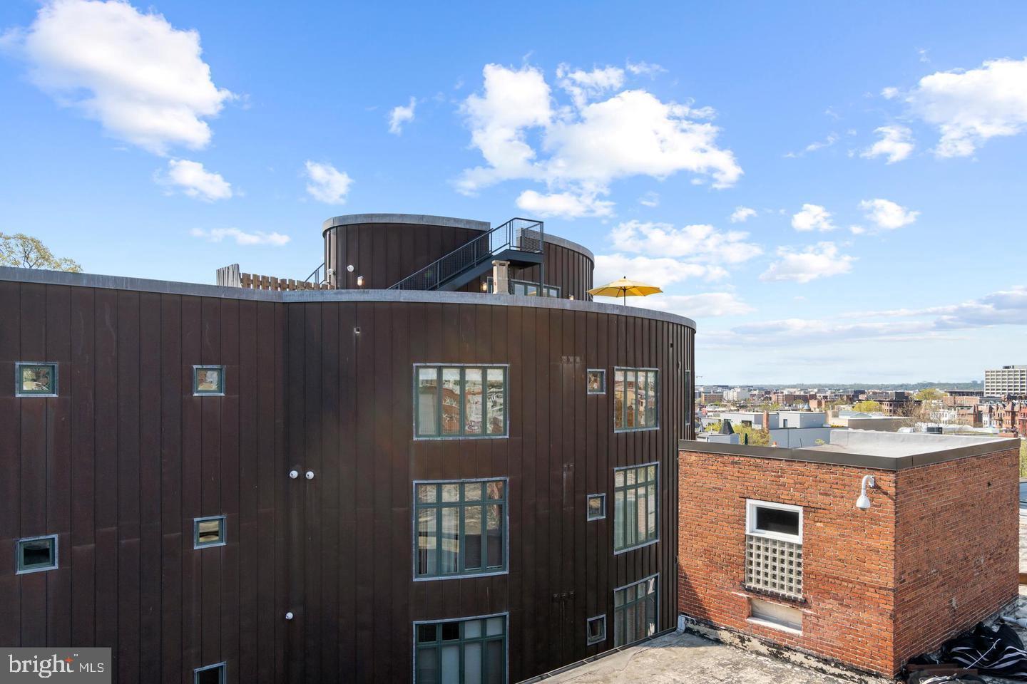 1700 KALORAMA RD NW #PH502, WASHINGTON, District Of Columbia 20009, 2 Bedrooms Bedrooms, ,2 BathroomsBathrooms,Residential,For sale,1700 KALORAMA RD NW #PH502,DCDC2245314 MLS # DCDC2245314