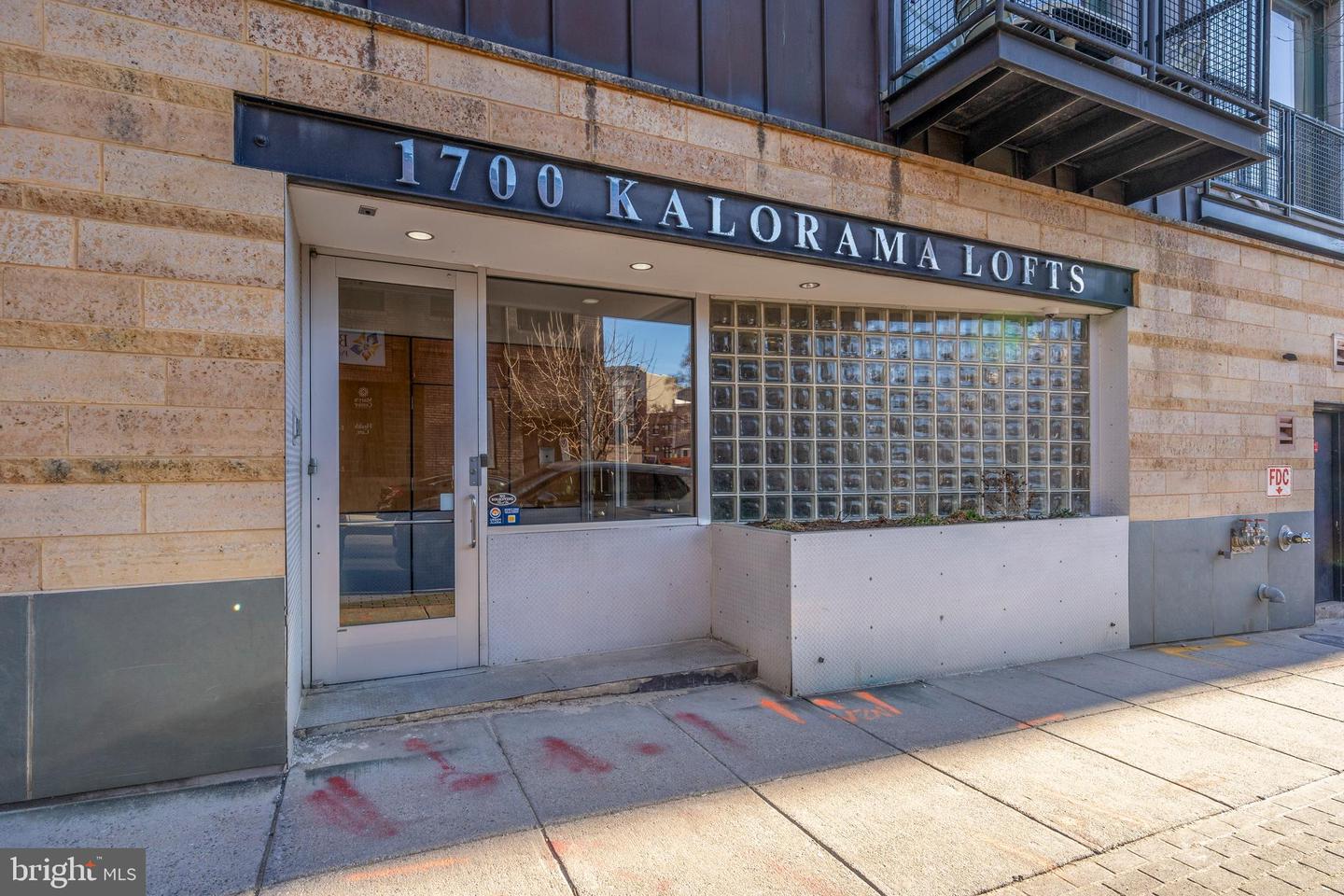 1700 KALORAMA RD NW #PH502, WASHINGTON, District Of Columbia 20009, 2 Bedrooms Bedrooms, ,2 BathroomsBathrooms,Residential,For sale,1700 KALORAMA RD NW #PH502,DCDC2245314 MLS # DCDC2245314