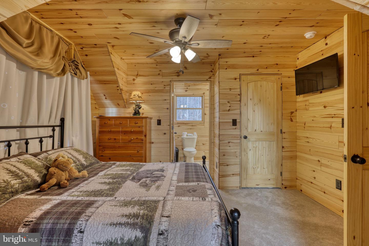 131 UPPER SPRINGS LN, WOODSTOCK, Virginia 22664, 3 Bedrooms Bedrooms, ,3 BathroomsBathrooms,Residential,For sale,131 UPPER SPRINGS LN,VASH2013546 MLS # VASH2013546