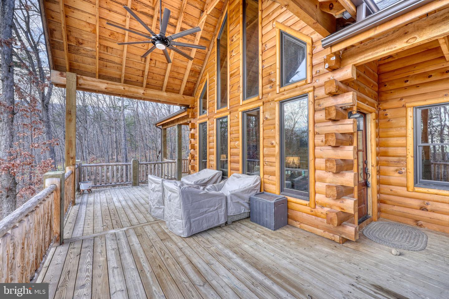 131 UPPER SPRINGS LN, WOODSTOCK, Virginia 22664, 3 Bedrooms Bedrooms, ,3 BathroomsBathrooms,Residential,For sale,131 UPPER SPRINGS LN,VASH2013546 MLS # VASH2013546