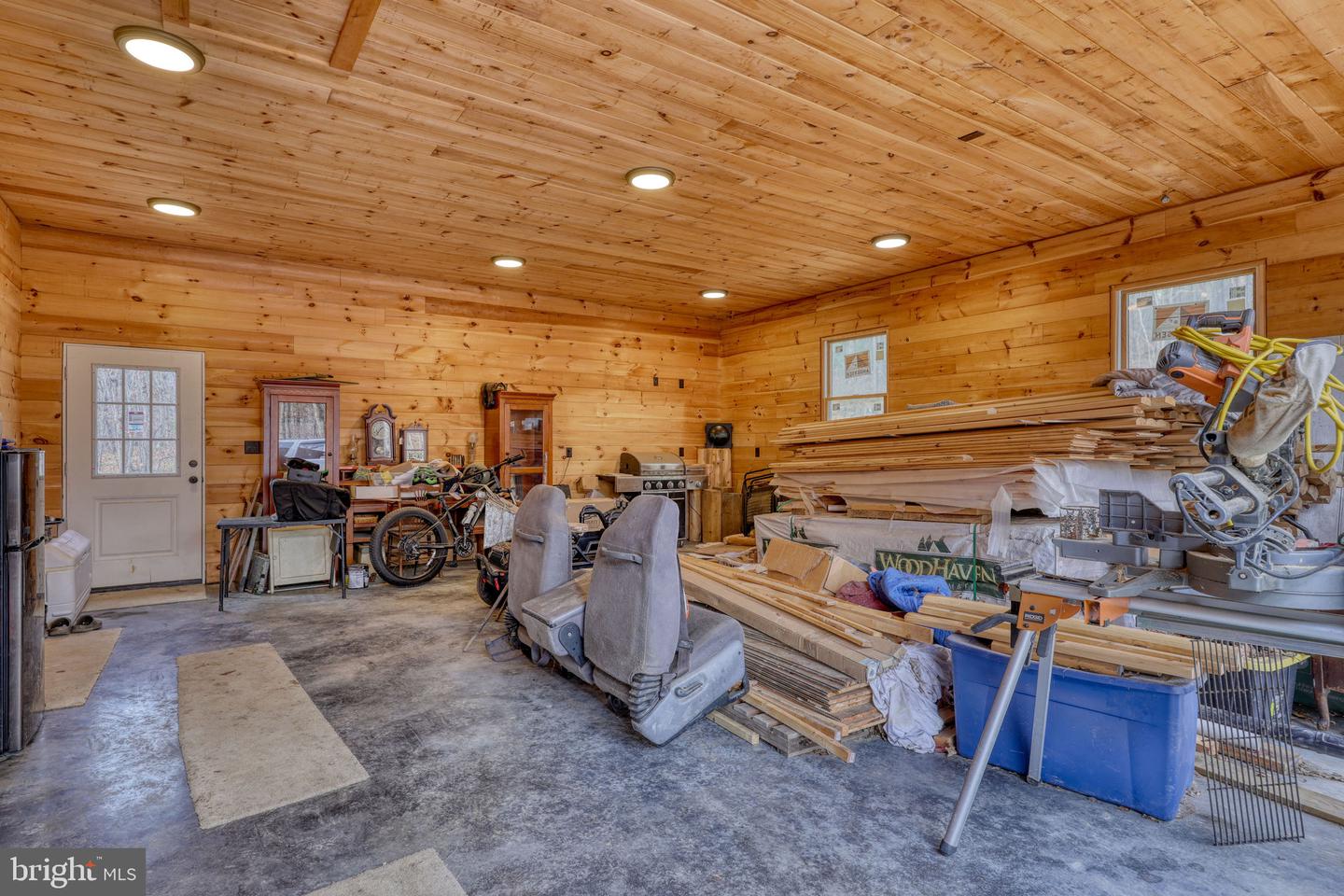 131 UPPER SPRINGS LN, WOODSTOCK, Virginia 22664, 3 Bedrooms Bedrooms, ,3 BathroomsBathrooms,Residential,For sale,131 UPPER SPRINGS LN,VASH2013546 MLS # VASH2013546